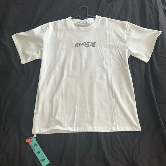 Off-White T-shirt